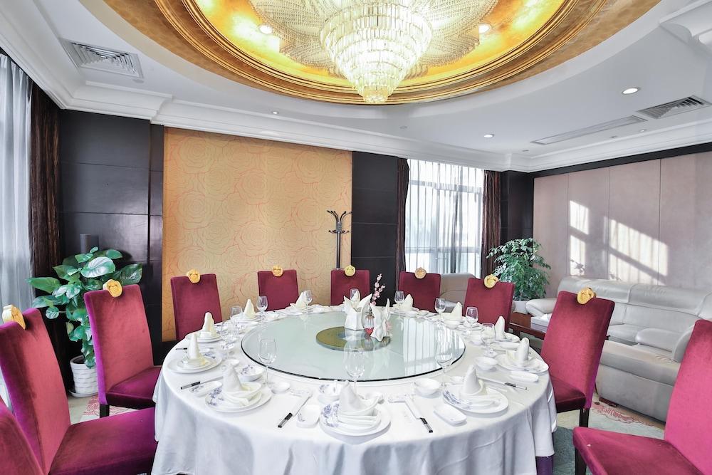 Veegle Hotel Kanshan Екстер'єр фото