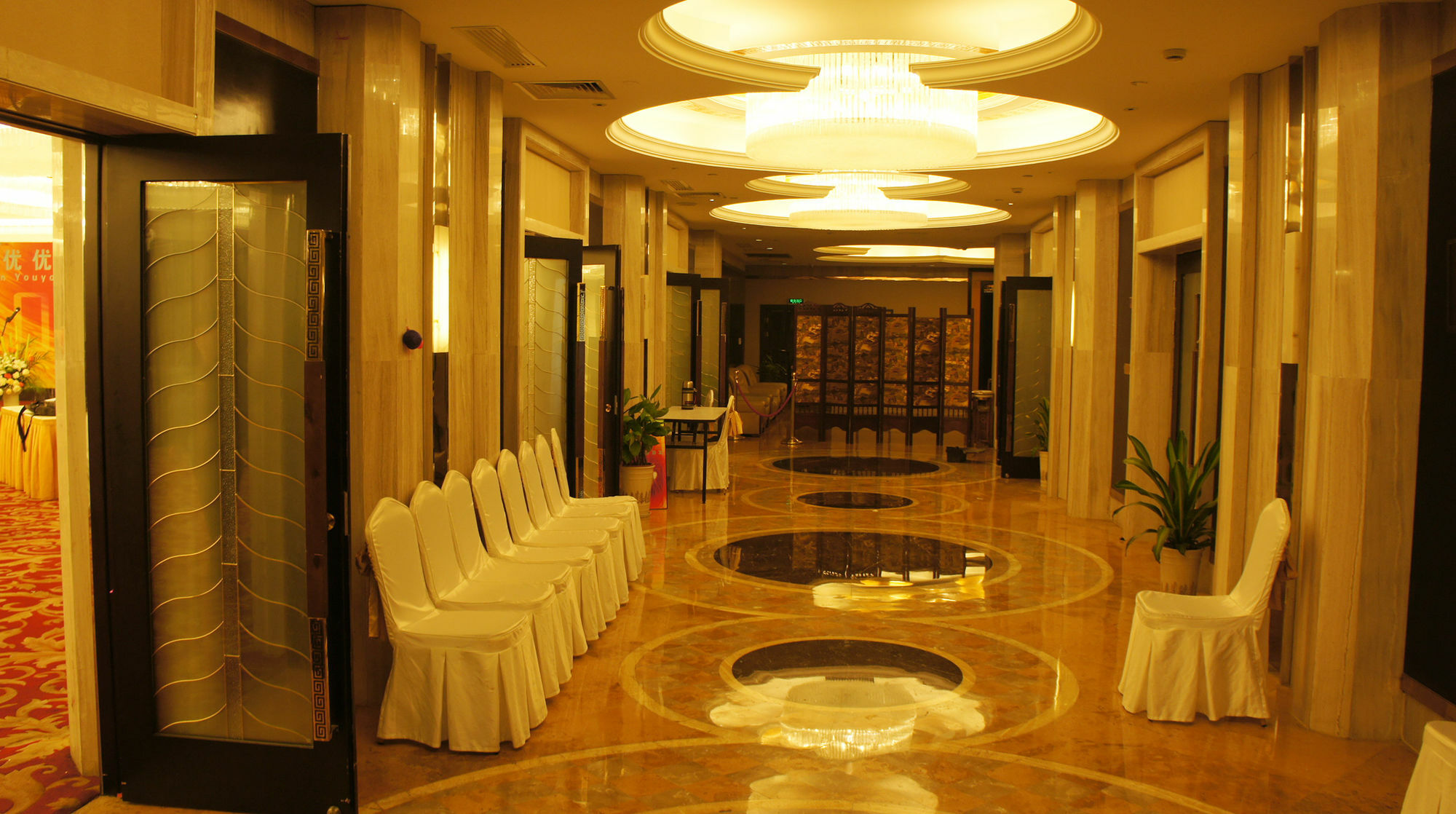 Veegle Hotel Kanshan Екстер'єр фото